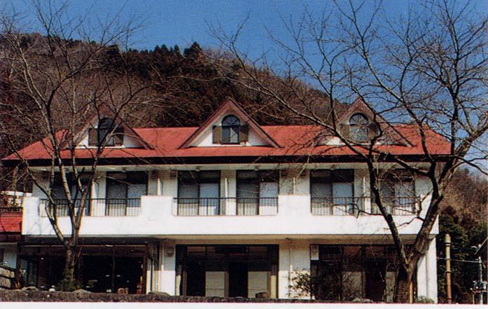 滝沢園キャンプ場の民宿